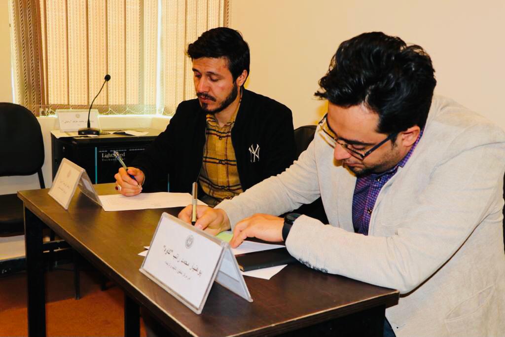 جلسه شورای علمی پوهنتون بلخ