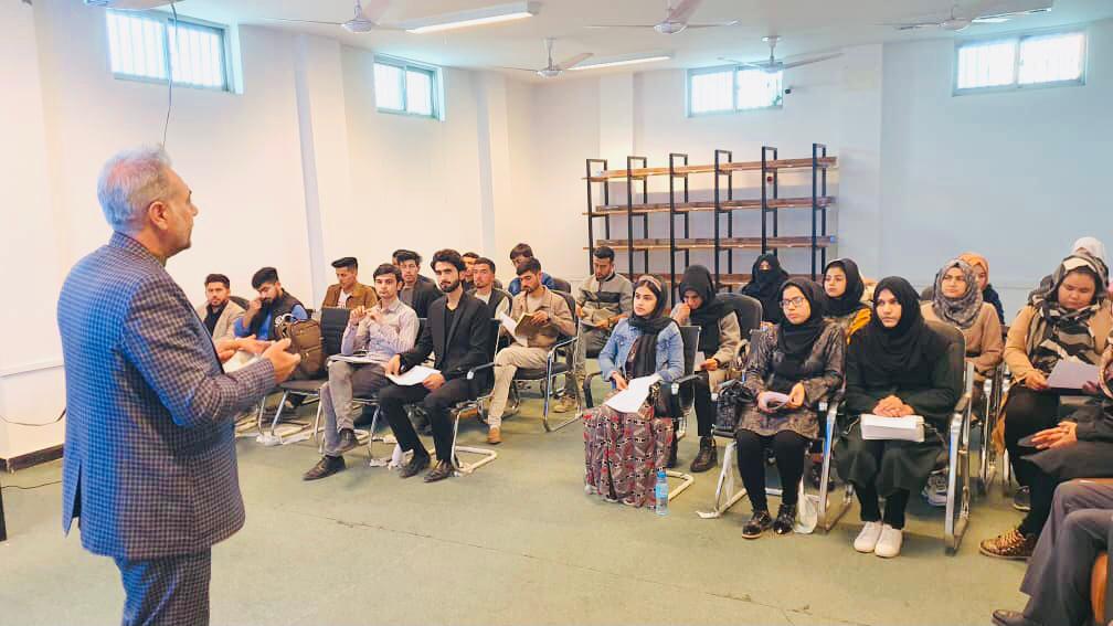 ورکشاپ آموزشی تحت عنوان «روشهای حل منازعه و اعمار صلح»